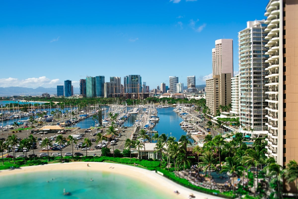 Best neighborhoods in Miami to buy a house